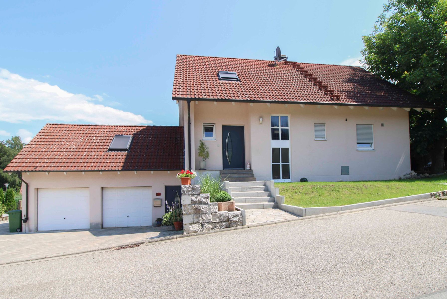 Einfamilienhaus zum Kauf 549.000 € 6 Zimmer 246 m²<br/>Wohnfläche 1.133,1 m²<br/>Grundstück Eysölden Thalmässing 91177