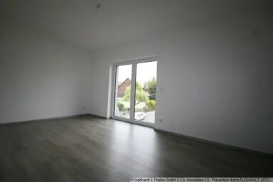 Wohnung zur Miete 700 € 4 Zimmer 123 m² frei ab sofort Am Honigberg Jüchsen Grabfeld 98631