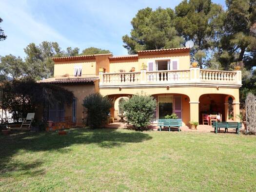 Einfamilienhaus zum Kauf 1.290.000 € 184 m² 923 m² Grundstück Sud Cavalaire-sur-Mer 83240