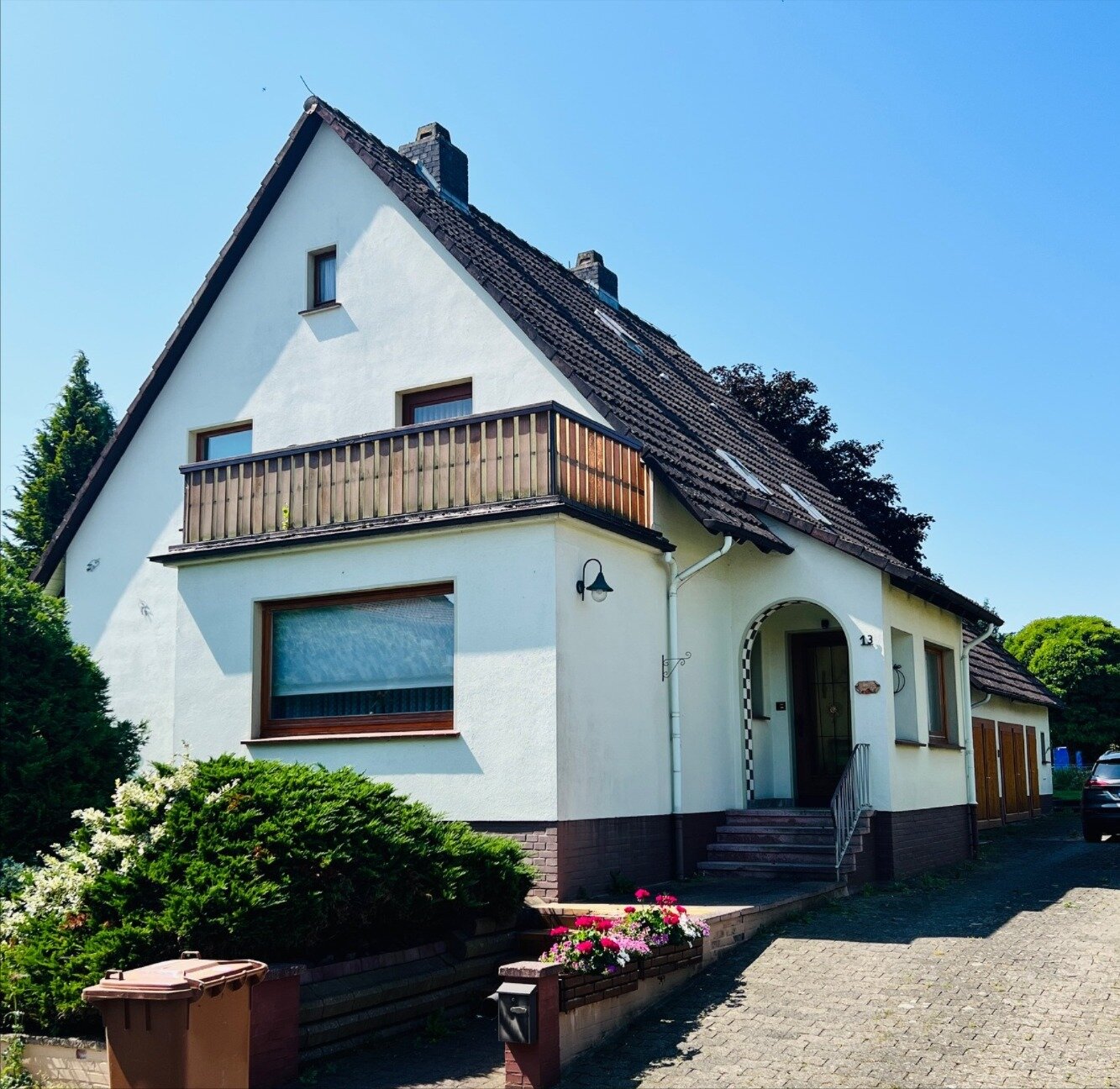 Einfamilienhaus zum Kauf 195.000 € 6,5 Zimmer 135 m²<br/>Wohnfläche 1.058 m²<br/>Grundstück Hollenstedt Northeim 37154