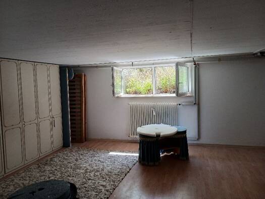 Wohnung zur Miete 350 € 1 Zimmer 30 m² frei ab 15.09.2026 Adlkofen Adlkofen 84166