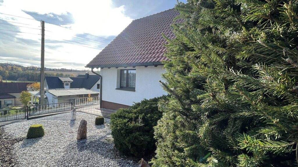 Einfamilienhaus zum Kauf 219.000 € 138,8 m² 310 m² Grundstück Schleiz 07907