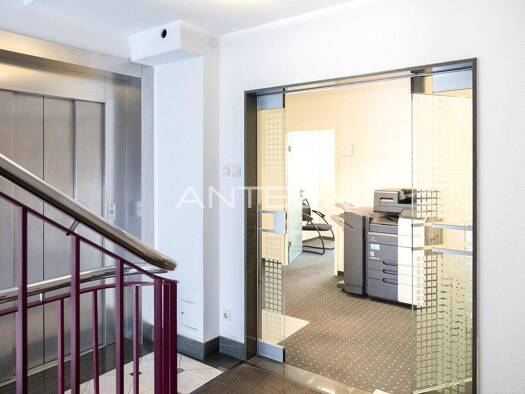 Bürofläche zur Miete 17,20 € 228 m² Bürofläche teilbar ab 228 m² Am Wehrhahn 36 Pempelfort Düsseldorf 40211