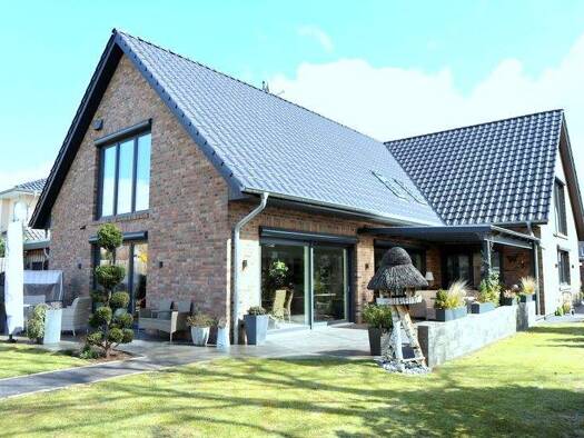 Einfamilienhaus zum Kauf provisionsfrei 6 Zimmer 304 m² 853 m² Grundstück Stickgras/Annenriede Delmenhorst 27749