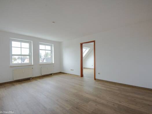 Wohnung zur Miete 387 € 2 Zimmer 43 m² Geschoss 2/3 frei ab 01.11.2026 Bergen Bergen auf Rügen 18528