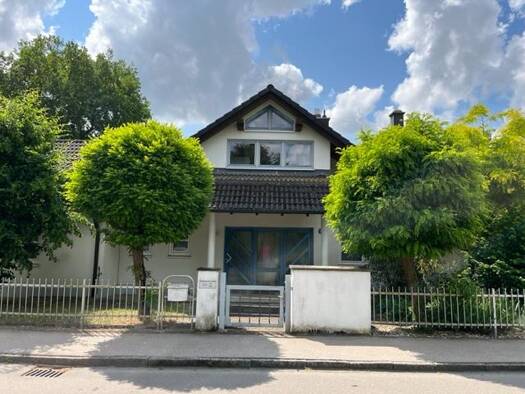 Einfamilienhaus zum Kauf 820.000 € 6 Zimmer 270 m² 886 m² Grundstück Untermainbach Rednitzhembach 91126