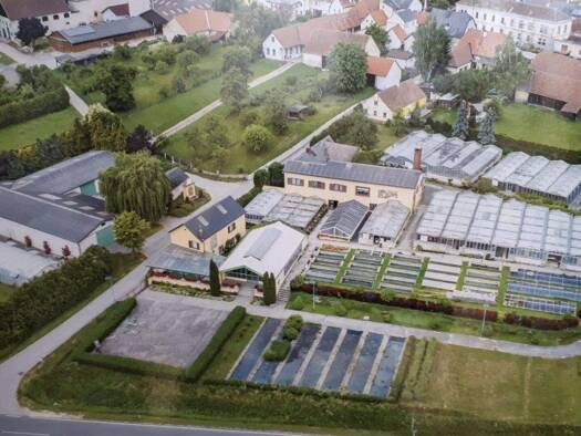 Haus zum Kauf 649.000 € 15.201 m² Grundstück Zwettl-Niederösterreich 3910