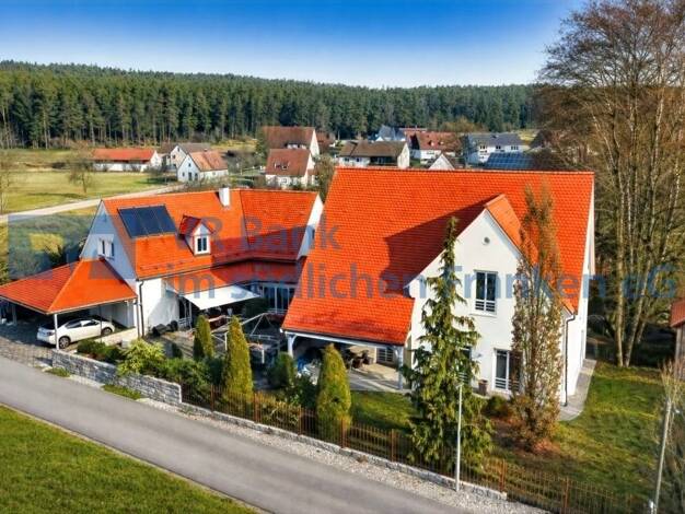 Villa zum Kauf 899.000 € 8 Zimmer 241,3 m² 7.802 m² Grundstück St Veit Pleinfeld 91785