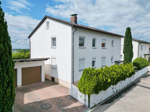 Terrassenwohnung zum Kauf 299.000 € 3 Zimmer 105 m² Wiesent Wiesent 93109