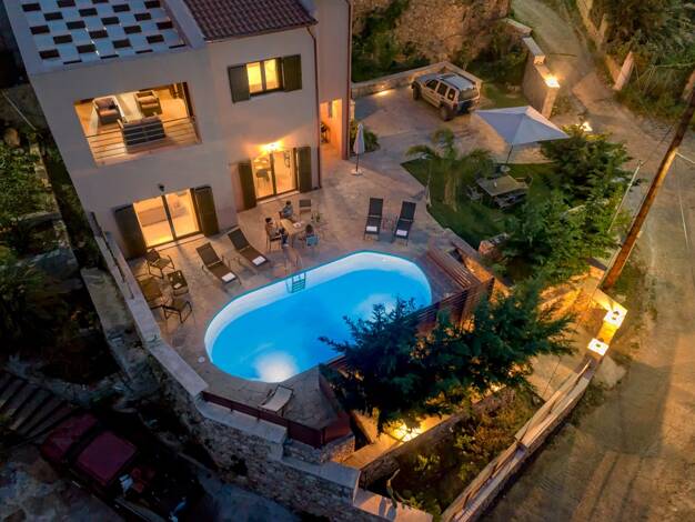 Haus zum Kauf 580.000 € 4 Zimmer 212 m² 507 m² Grundstück Chania, Crete, Greece 73003