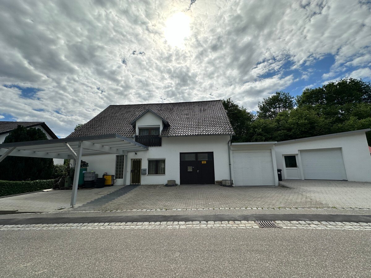 Einfamilienhaus zum Kauf 439.000 € 4 Zimmer 129,8 m²<br/>Wohnfläche 756 m²<br/>Grundstück Eckartsweiler Öhringen 74613