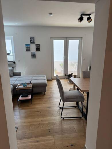 Wohnung zur Miete 1.000 € 3 Zimmer 76 m² Geschoss 2/3 frei ab 01.09.2025 Frankengasse 4 Sulzbach Weinheim 69469