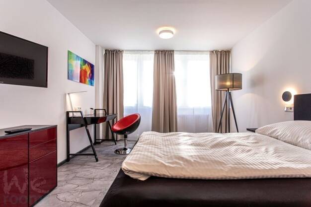 WG-Zimmer zur Miete Wohnen auf Zeit 600 € 13 m² 4. Geschoss frei ab 31.07.2025 Taunusstraße 00 4.OG Bahnhofsviertel Frankfurt am Main 60329