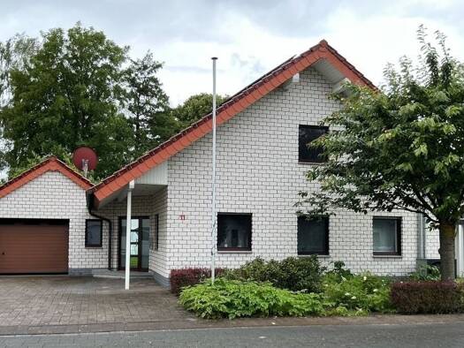 Einfamilienhaus zum Kauf 461.000 € 7 Zimmer 165 m² 588 m² Grundstück frei ab sofort Holtkamp 11 Verlar Salzkotten 33154