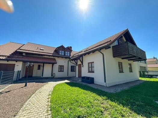 Haus zum Kauf provisionsfrei 1.490.000 € 14 Zimmer 420,8 m² 1.481 m² Grundstück frei ab sofort Zuchering Ingolstadt 85051