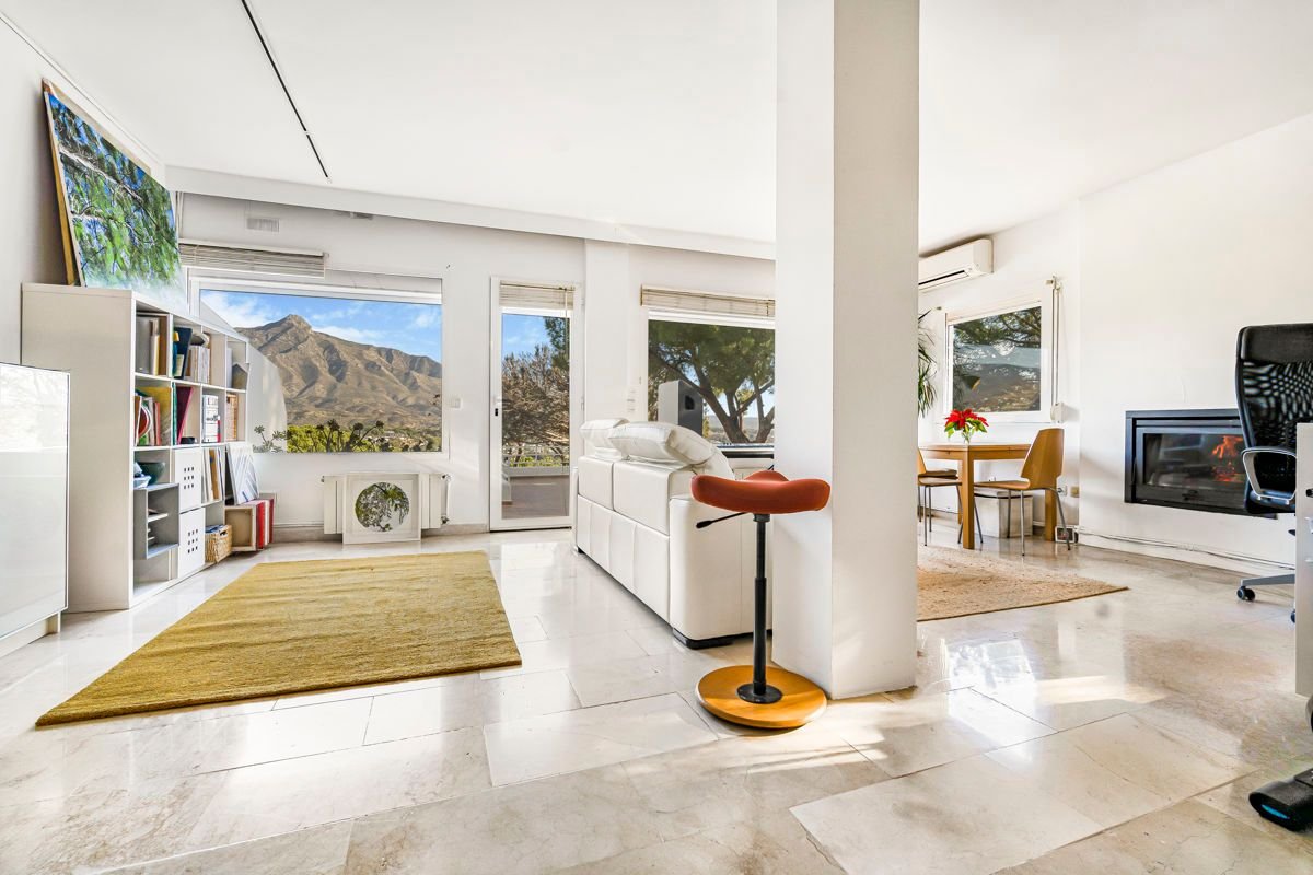 Doppelhaushälfte zum Kauf provisionsfrei 739.000 € 4 Zimmer 210 m²<br/>Wohnfläche 259 m²<br/>Grundstück Marbella