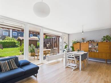 Reihenmittelhaus zum Kauf 359.000 € 4 Zimmer 110 m² 226 m² Grundstück frei ab 01.09.2025 Innenstadt Coburg 96450