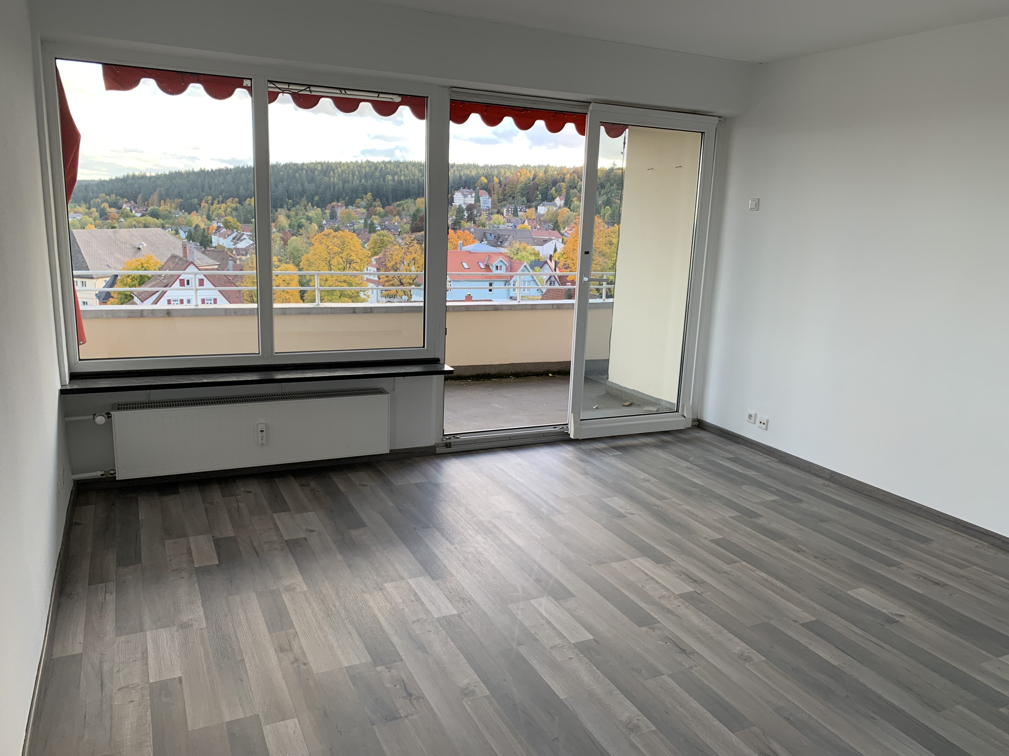 Wohnung zur Miete 700 € 3 Zimmer 75 m²<br/>Wohnfläche 6.<br/>Geschoss ab sofort<br/>Verfügbarkeit Falkenstraße 16 Freudenstadt Freudenstadt 72250