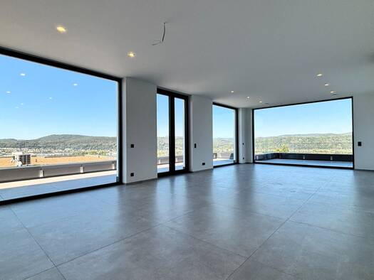 Penthouse zur Miete - Erstbezug 2.200 € 2 Zimmer 140 m² 3. Geschoss Kenn 54344