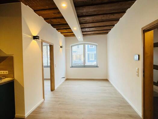 WG-Zimmer zur Miete 950 € 2 Zimmer 85 m² 2 Geschosse frei ab sofort Coburger Straße 28 Lichtenfels 96215