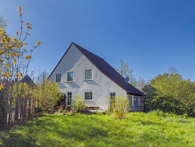 Einfamilienhaus zum Kauf 159.000 € 5 Zimmer 165 m² 724 m² Grundstück Löwen Willebadessen 34439