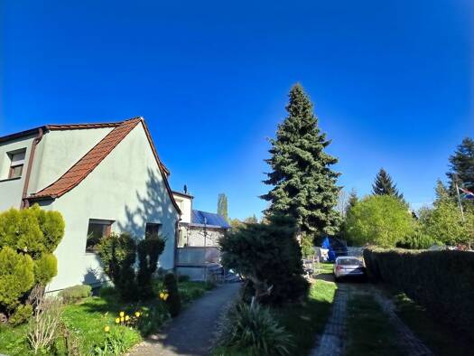 Doppelhaushälfte zum Kauf 350.000 € 4,5 Zimmer 130 m² 660 m² Grundstück frei ab 01.09.2026 Taucha Taucha 04425