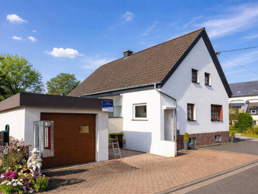 Einfamilienhaus zum Kauf 249.000 € 5 Zimmer 130 m² 655 m² Grundstück Großkampenberg 54619