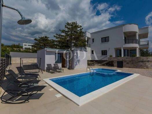 Haus zum Kauf 1.550.000 € 16 Zimmer 440 m² Vukovar