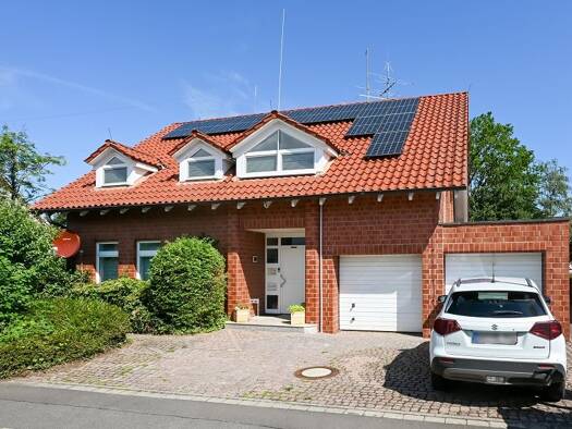 Einfamilienhaus zum Kauf 598.000 € 8 Zimmer 321 m² 734 m² Grundstück Duderstadt Duderstadt 37115