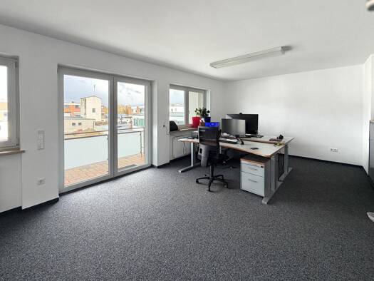 Bürofläche zur Miete provisionsfrei 1.290 € 117,5 m² Bürofläche Gerbrunn 97218