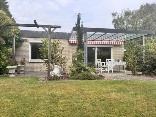 Bungalow zum Kauf 398.000 € 5 Zimmer 151,7 m² 651 m² Grundstück Pinneberg / Thesdorf 25421