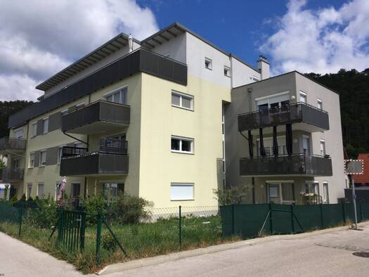 Wohnung zur Miete 1.282 € 4 Zimmer 91,2 m² frei ab 30.06.2026 Pottenstein 2563