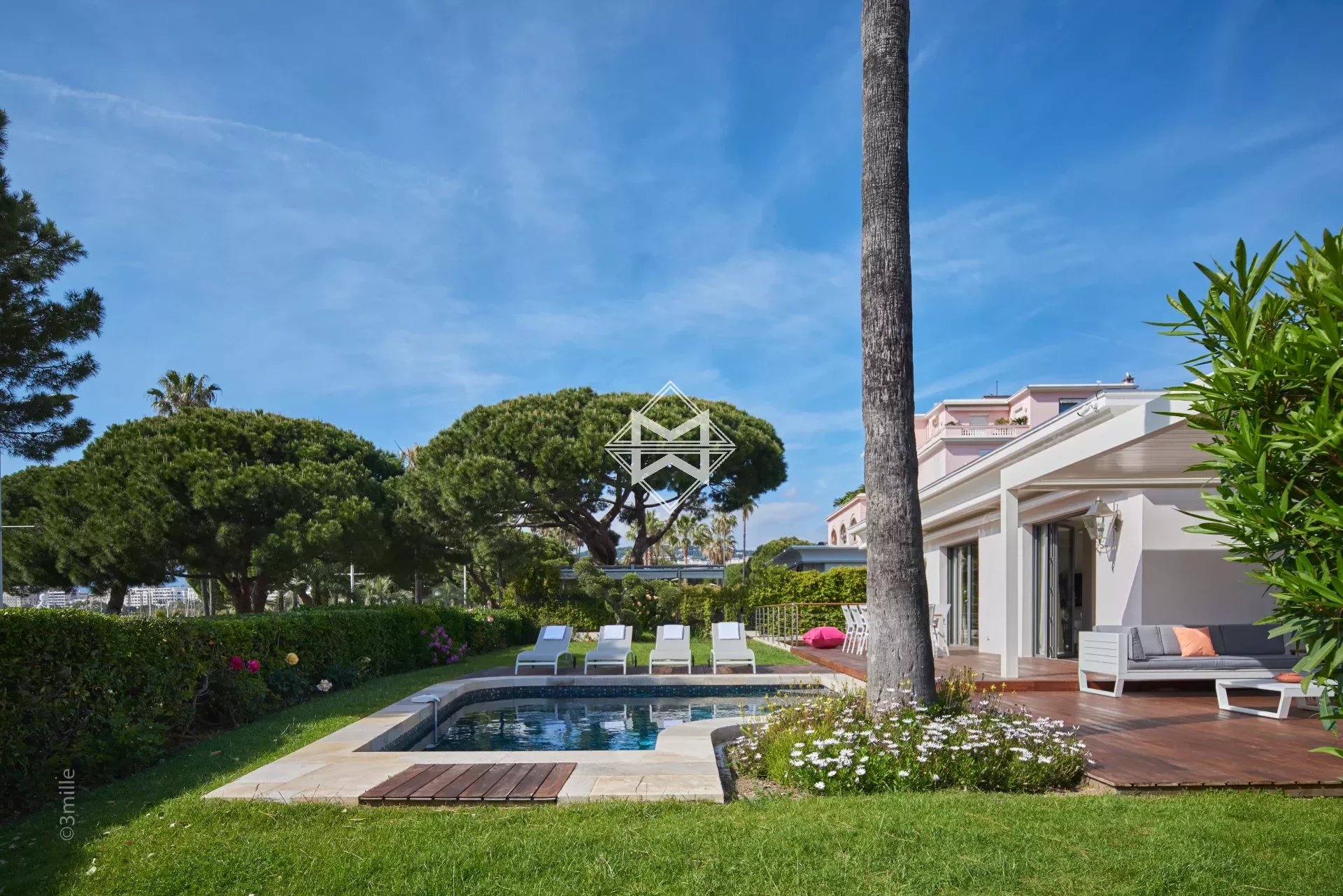 Villa zum Kauf provisionsfrei 13.900.000 € 6 Zimmer 340 m²<br/>Wohnfläche 847 m²<br/>Grundstück Moure Rouge Cannes 06400