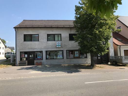 Haus zum Kauf 395.000 € 220 m² 845 m² Grundstück Moosburger Straße 1 Altfraunhofen Altfraunhofen 84169
