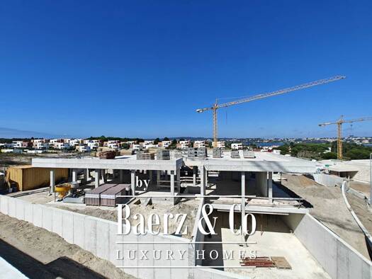 Haus zum Kauf 1.950.000 € 631 m² 936 m² Grundstück rua do mastro 6-48 6-48 Vau 2510-662