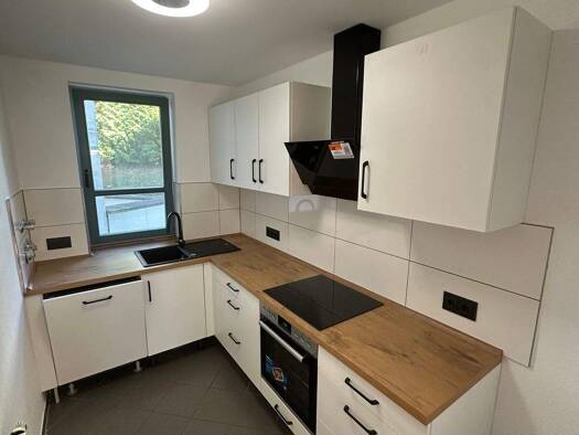 Wohnung zur Miete 730 € 3 Zimmer 73 m² 1. Geschoss frei ab 01.12.2025 Eisenach 99817