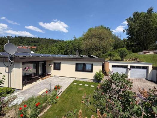 Einfamilienhaus zum Kauf 385.000 € 7 Zimmer 211 m² 801 m² Grundstück Tailfingen Albstadt 72461