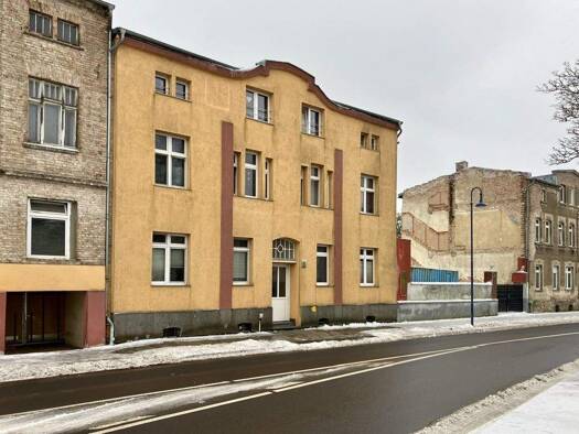 Mehrfamilienhaus zum Kauf 699.000 € 12 Zimmer 916 m² 1.330 m² Grundstück Anklam 17389