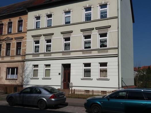Wohnung zur Miete 324 € 2 Zimmer 46,3 m² 1. Geschoss frei ab sofort Naumburger Straße 36 Zeitz Zeitz 06712