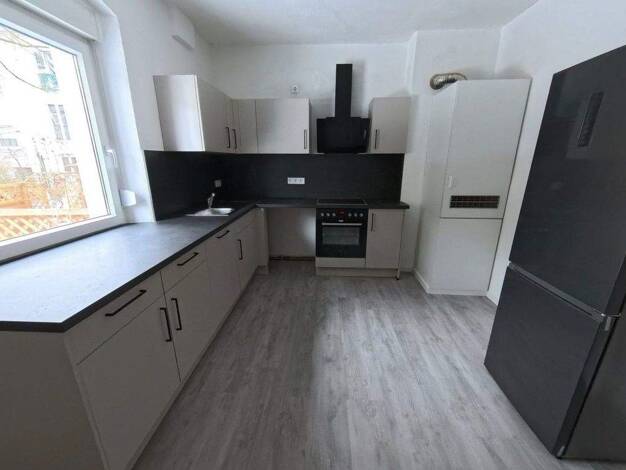 Wohnung zur Miete 820 € 4 Zimmer 82 m² Stockenhut Weiden 92637