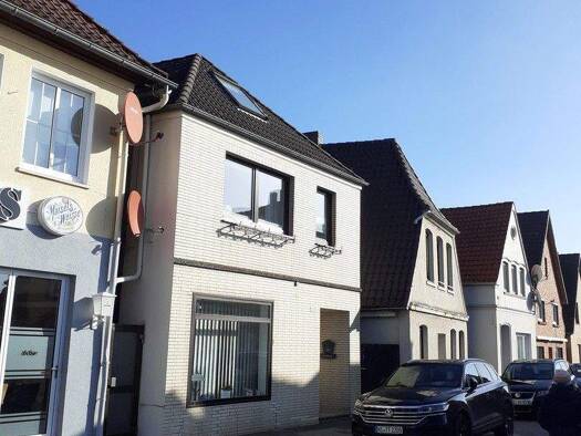 Einfamilienhaus zum Kauf provisionsfrei 150.000 € 6 Zimmer 200 m² 358 m² Grundstück Lange Str. 86 Hoya 27318