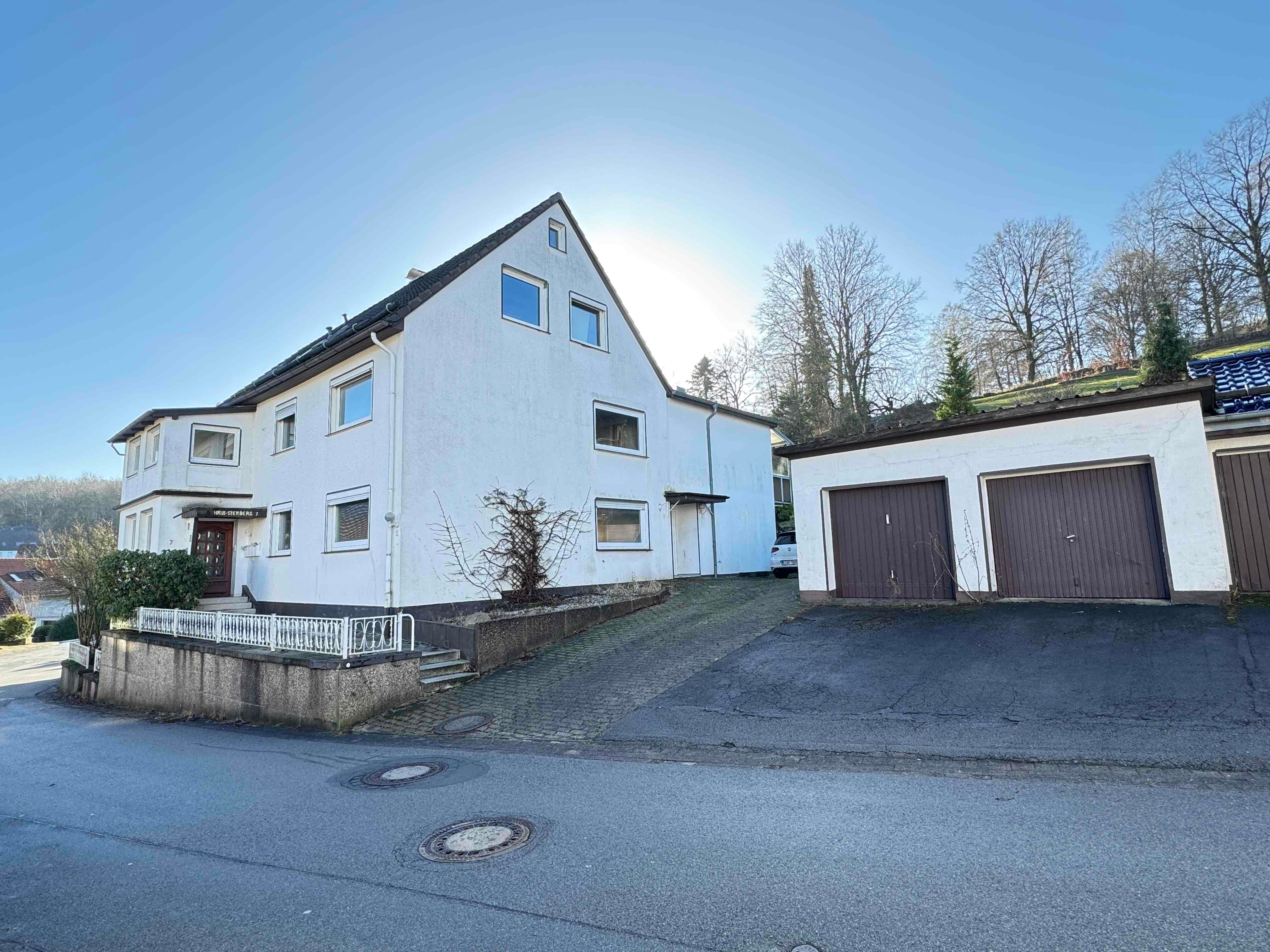 Mehrfamilienhaus zum Kauf 16 Zimmer 348 m²<br/>Wohnfläche 1.882 m²<br/>Grundstück Holzhausen - Externsteine Horn-Bad Meinberg 32805