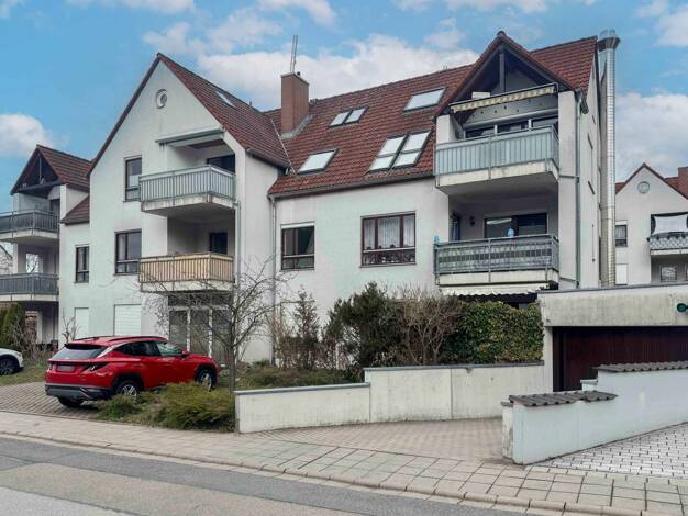 Wohnung zum Kauf 248.000 € 3 Zimmer 79,9 m² EG Neumarkt Neumarkt i.d. OPf. 92318