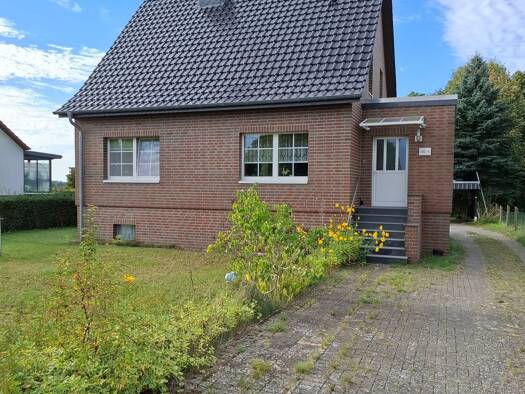 Einfamilienhaus zum Kauf 399.000 € 4 Zimmer 120 m² 1.194 m² Grundstück Pampow Pampow 19075
