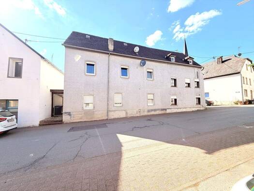 Sonstiges zum Kauf als Kapitalanlage geeignet 249.000 € 204,8 m² 440 m² Grundstück Moseltalstraße 20 Osann-Monzel 54518