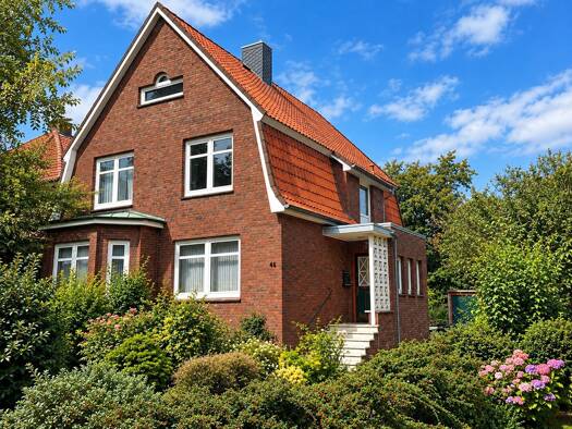 Einfamilienhaus zum Kauf 375.000 € 5 Zimmer 138 m² 825 m² Grundstück Cuxhaven Cuxhaven 27474