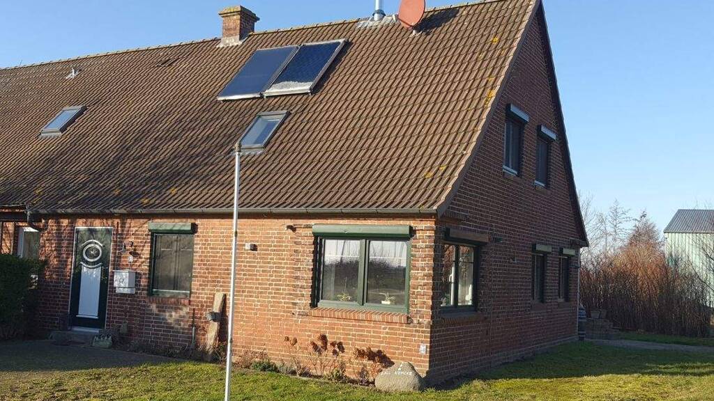 Doppelhaushälfte zum Kauf 249.000 € 3 Zimmer 90 m² Friedrichskoog / Dieksanderkoog 25718