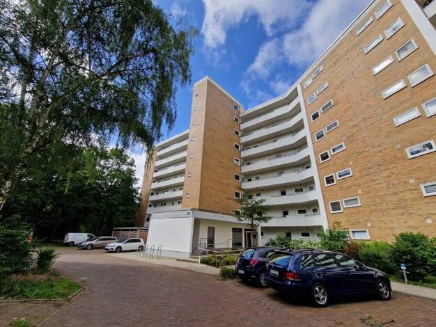 Wohnung zur Miete 354 € 1 Zimmer 37,2 m² 7. Geschoss frei ab 23.06.2025 Dresdenstr. 23 Heidberg Braunschweig 38124