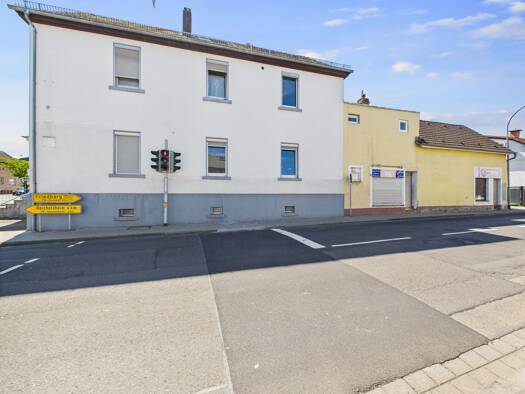Mehrfamilienhaus zum Kauf 495.000 € 15 Zimmer 304 m² 763 m² Grundstück Beienheim Reichelsheim (Wetterau) 61203