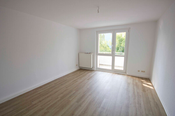 Wohnung zur Miete 408 € 3 Zimmer 58,2 m²<br/>Wohnfläche 3.<br/>Geschoss 01.02.2025<br/>Verfügbarkeit Pekinger Str. 32 Südstadt Halle (Saale) 06130